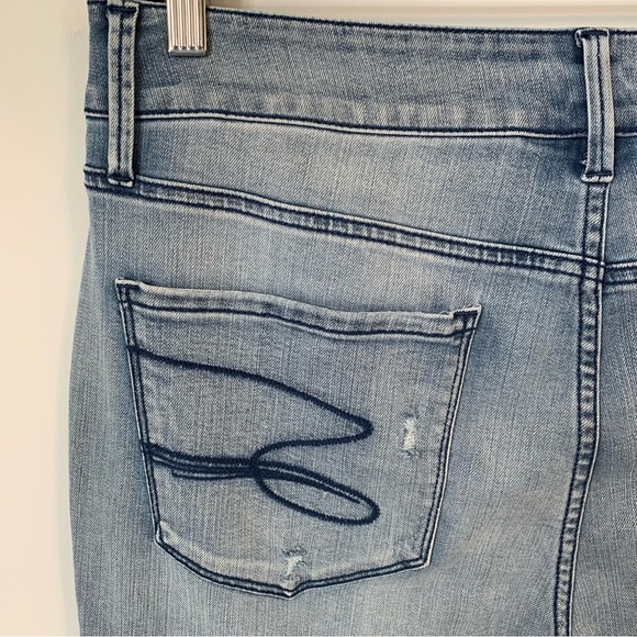 SIZE 14 SEVEN7 HIGH RISE TUMMYLESS LIGHT BLUE SKINNY JEAN FRAYED HEM - Picture 8 of 15